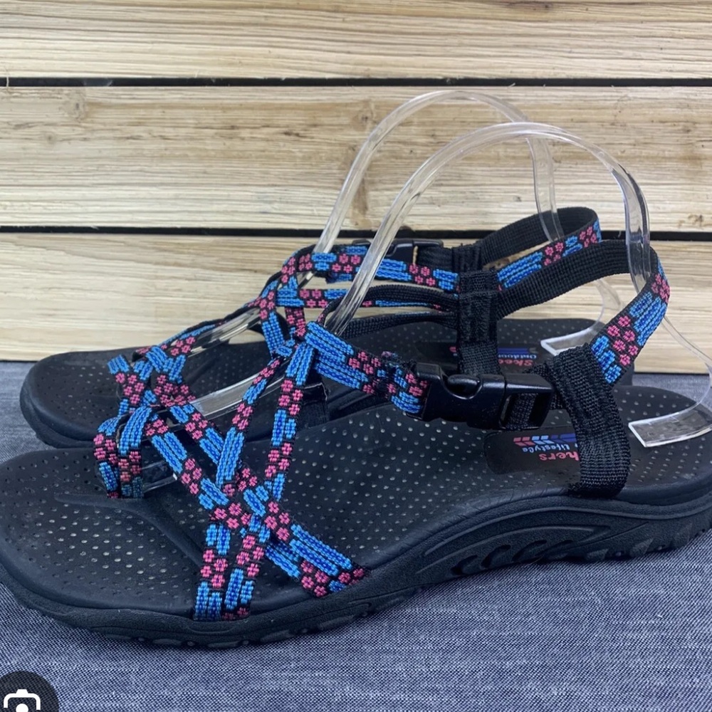 NWT Skechers Outdoor sandals